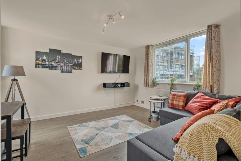 Апартаменты Hidden Gem In Battersea W/ Free Parking Лондон Экстерьер фото
